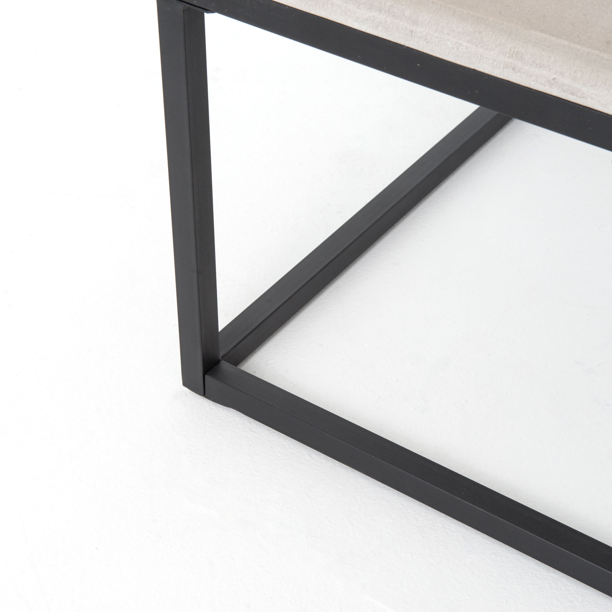 FOU-FINN SQUARE COFFEE TABLE DETAIL 2