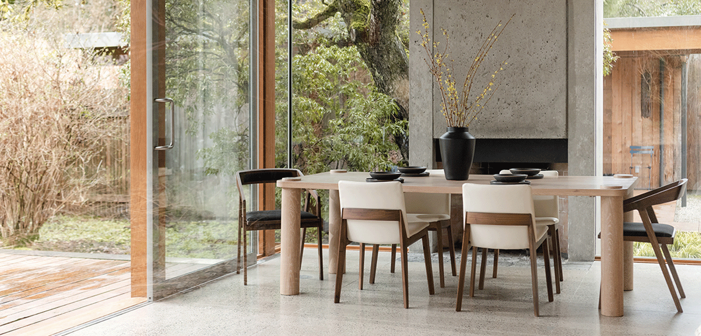 Mobilia-Home-Page-Slide—SS22-Dining-Pillar