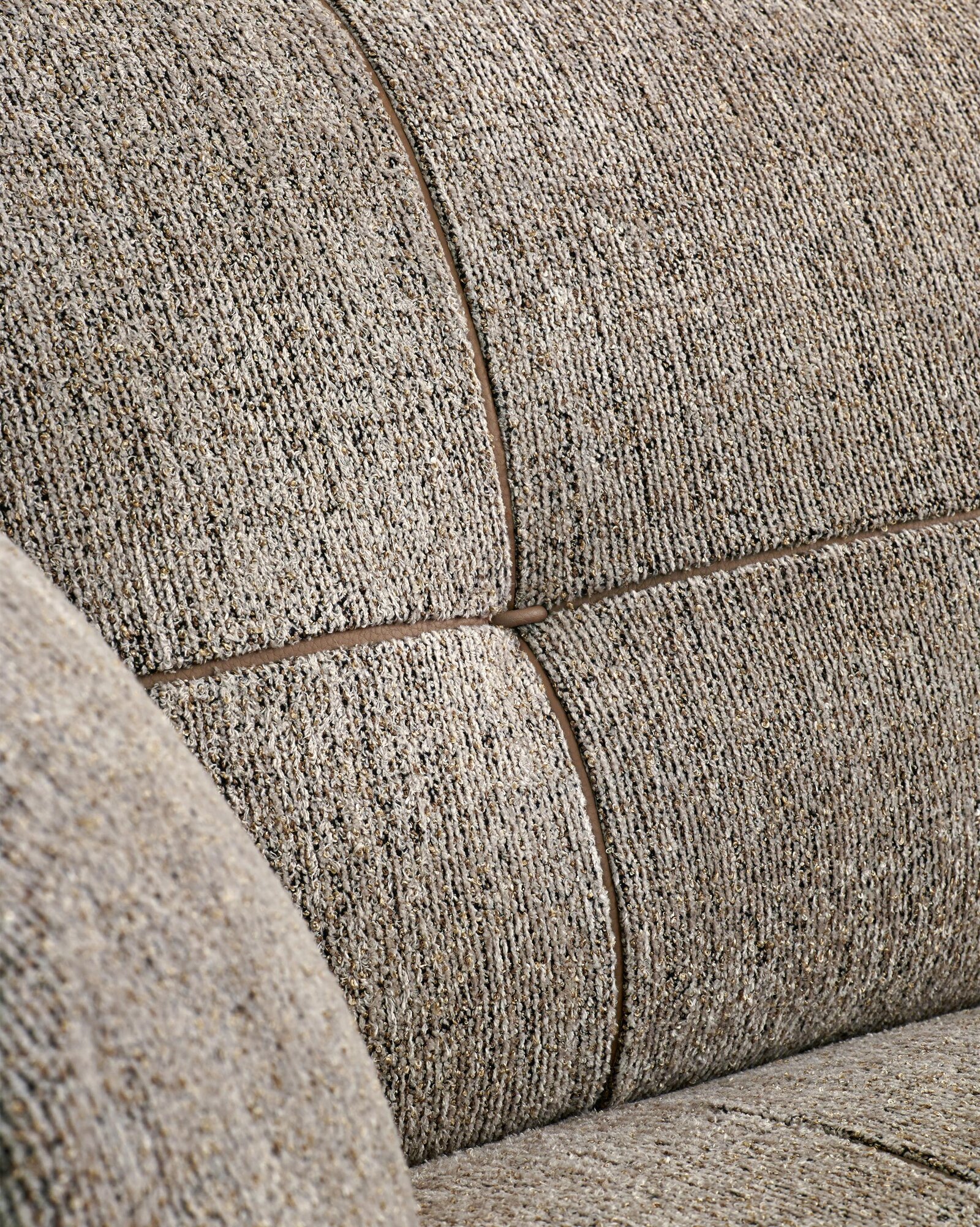 Gamma_Sofas_Space_Gallery - 01.26037430